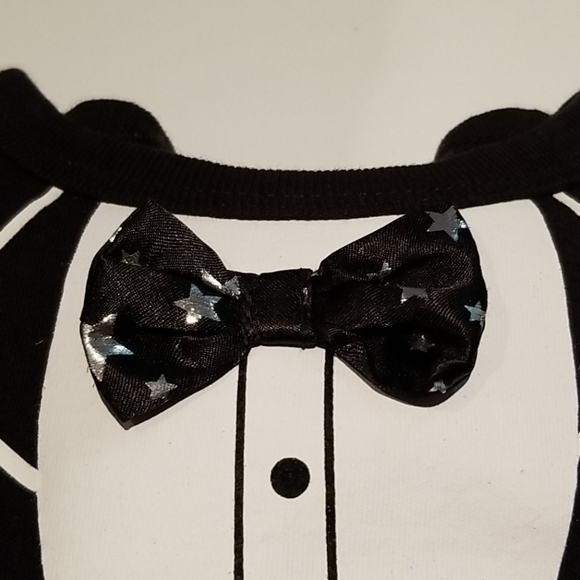 Tuxedo onesie 6M NYE- New Year's Eve party - Picture 2 of 5